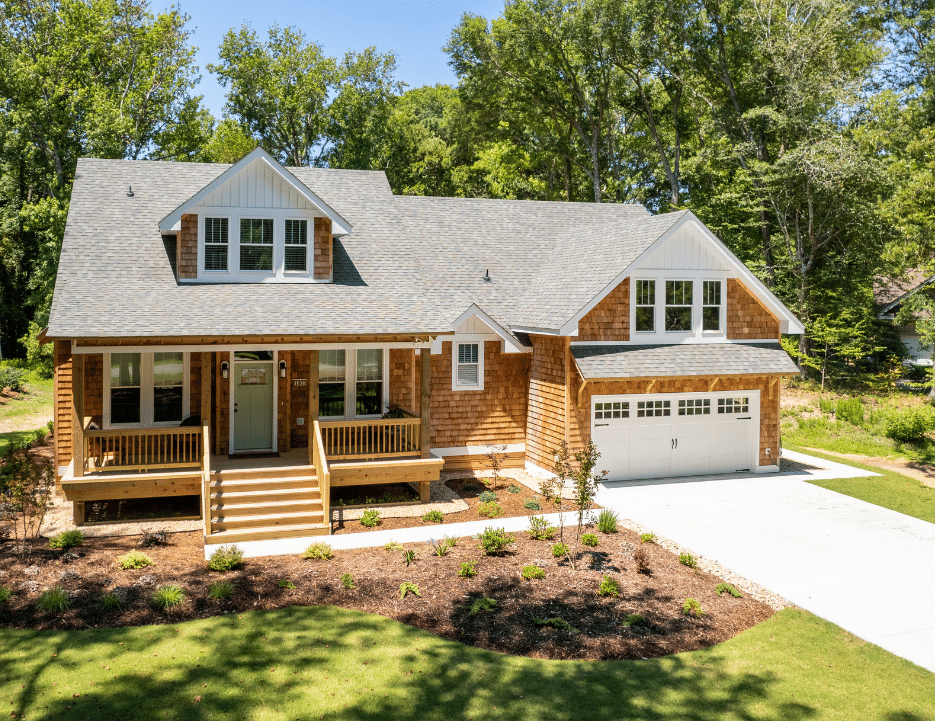 CHICAHAUK CRAFTSMAN STYLE HOME