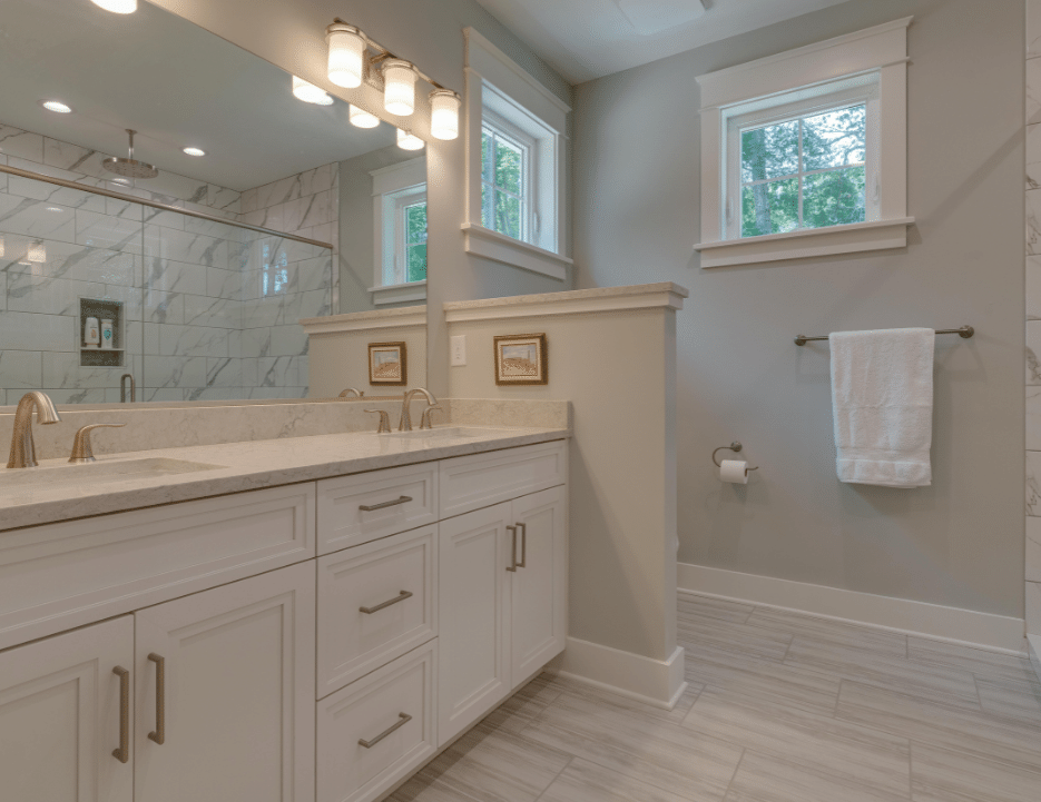 CHICAHAUK CRAFTSMAN STYLE HOME