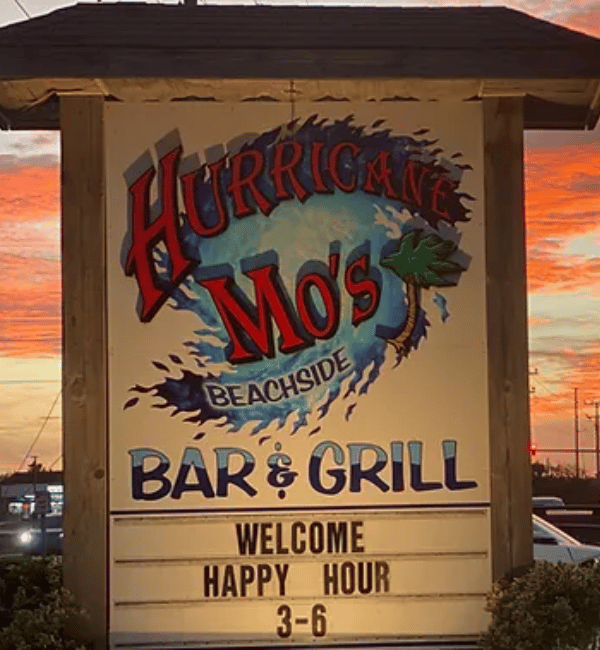 Hurricane Mo’s Beachside Bar & Grill Hurricane Mo’s Beachside Bar & Grill